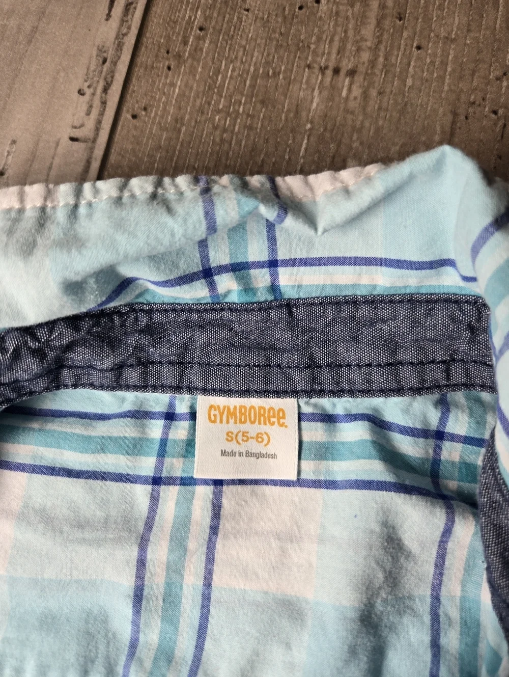 Gymboree Boys Blue and White Plaid Short Sleeve Buttondown Shirt Size Small 5-6